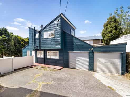 183C Rangatira Road, Beach Haven