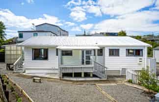 5/7 Duncan Avenue, Te Atatu South