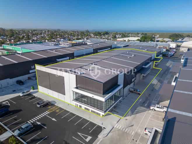 Modern 2,340m² Industrial in Prime Wiri Location