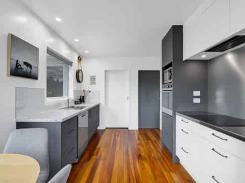 120 Omata Road, Marfell