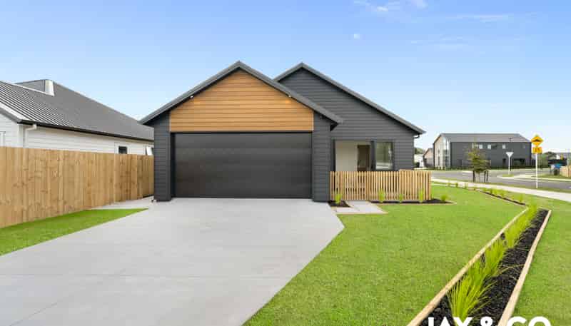 2 Karahui Road, Clevedon