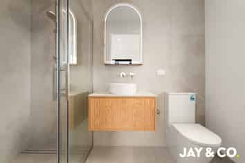 2 Karahui Road, Clevedon