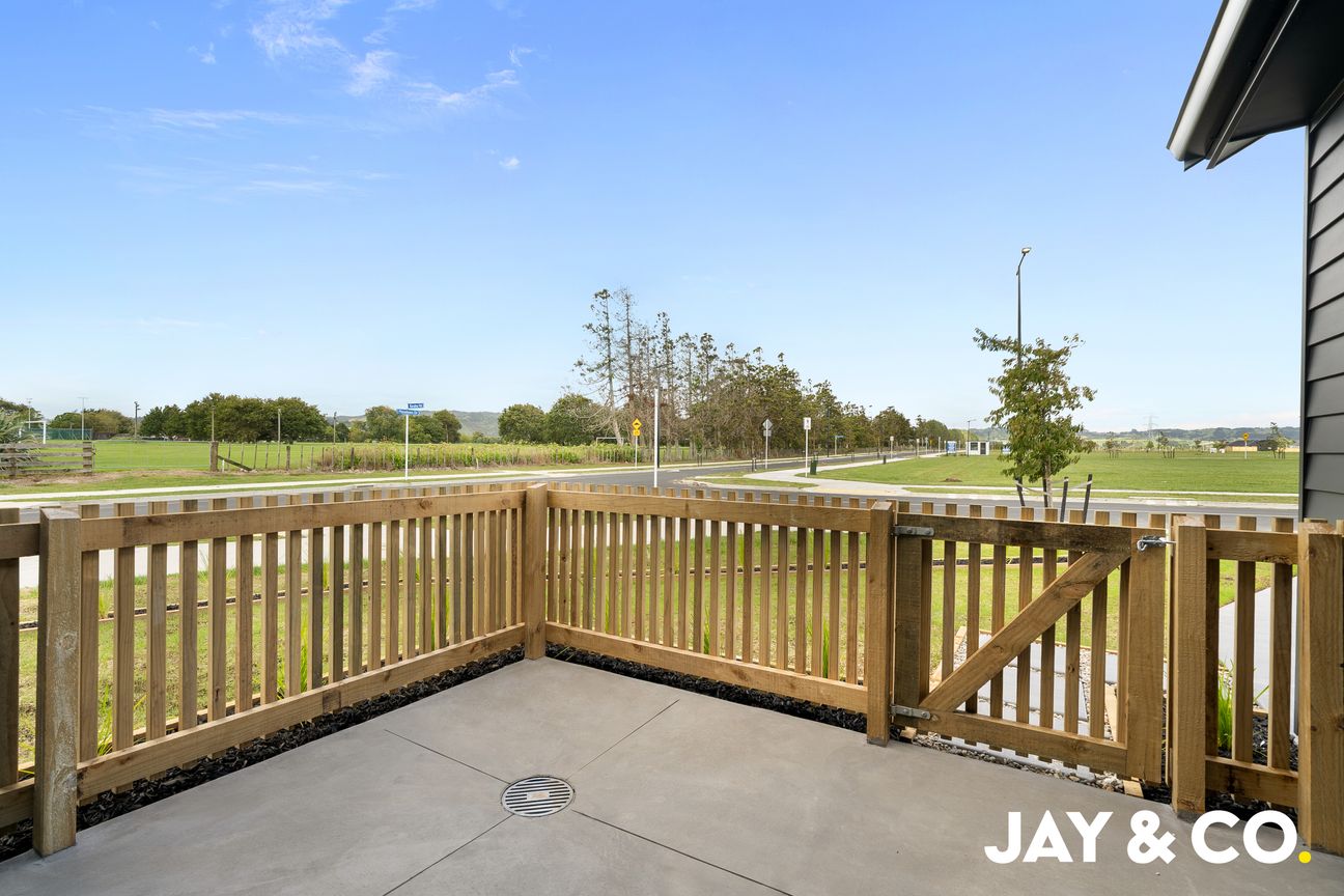 High End And Priced To Sell! - Bild 6