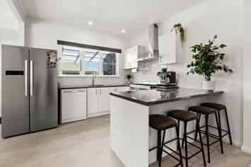 1 Rutherford Road, Marewa