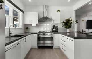 1 Rutherford Road, Marewa