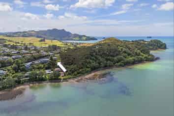 219 Buffalo Beach Road, Whitianga