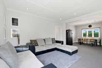 50 Lorn Street, GLENGARRY