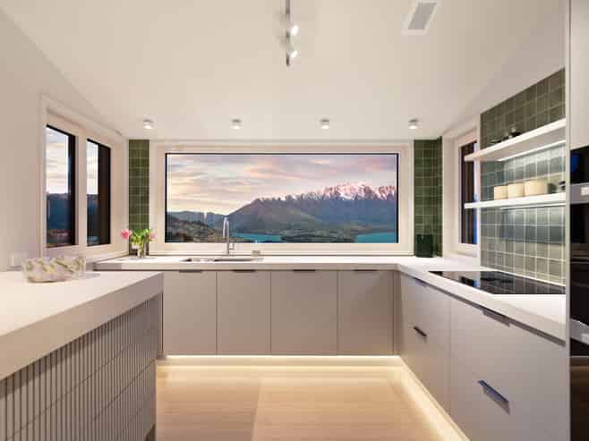 8 Lochy Road, Fernhill