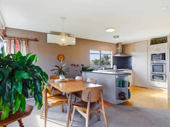 782A Papamoa Beach Road, Papamoa