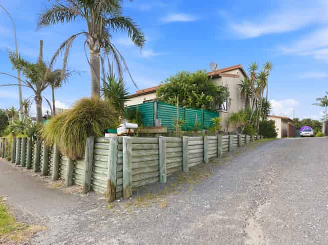 782A Papamoa Beach Road, Papamoa