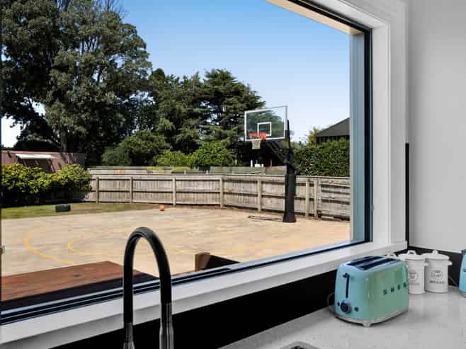 76 Glover Road, Hawera