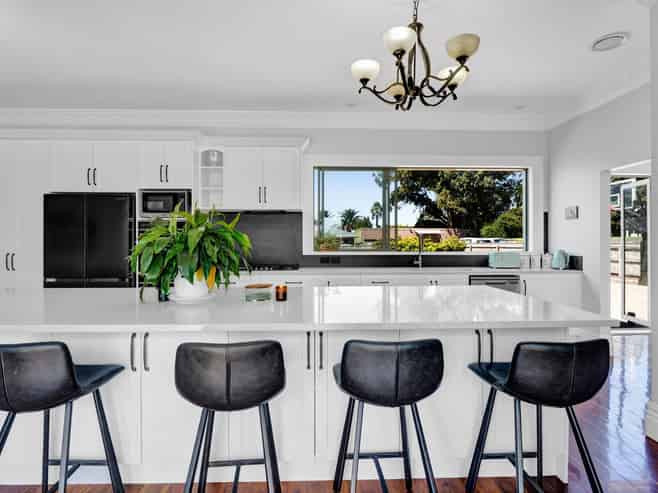 76 Glover Road, Hawera