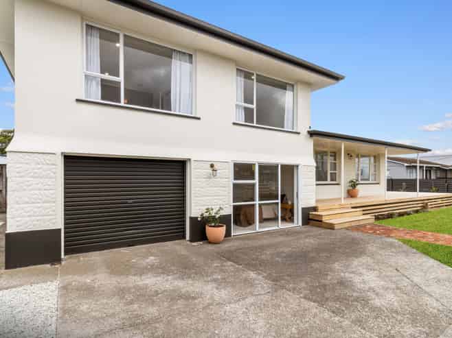 1 Galt Street, Hawera