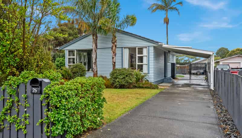 25 Meadow Park Crescent, Tikipunga