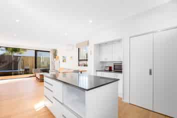 16A Inglis Street, Seatoun