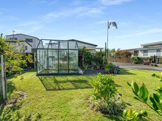 102 Mark Street, Whangamata