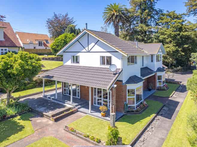5 Nile Street, Whanganui East