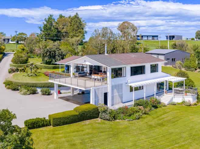 370 Porangahau Road, Waipukurau