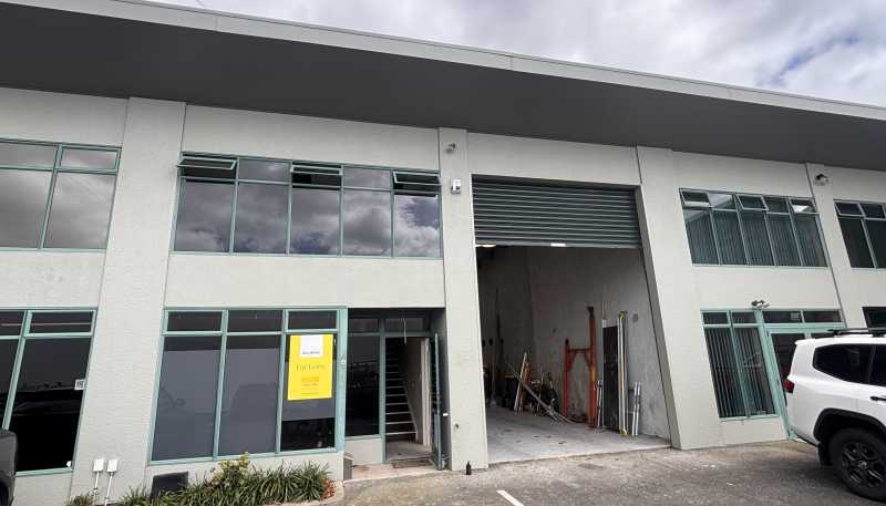 4/15 Paramount Drive, Henderson