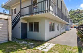 5/175 Queens Drive, Lyall Bay