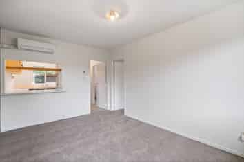 5/175 Queens Drive, Lyall Bay