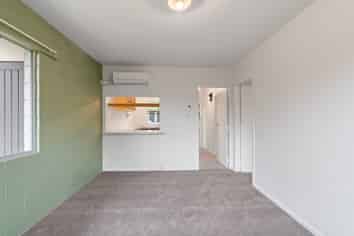 5/175 Queens Drive, Lyall Bay