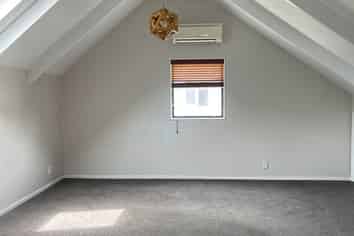 2/116 Maskell Street, St Heliers