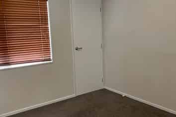 2/116 Maskell Street, St Heliers