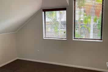 2/116 Maskell Street, St Heliers