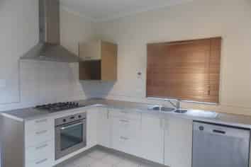 21 Mulvaney Crescent, Henderson