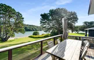 137 Patuwai Drive, Whangamata