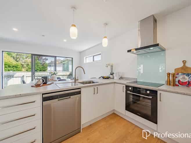 24B Wainuiomata Road, Wainuiomata