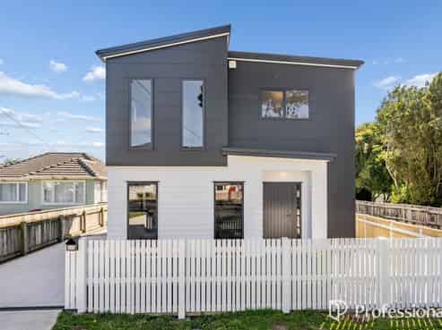 24B Wainuiomata Road, Wainuiomata