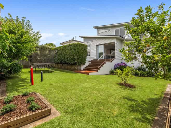 27 Lisburn Avenue, Glendowie