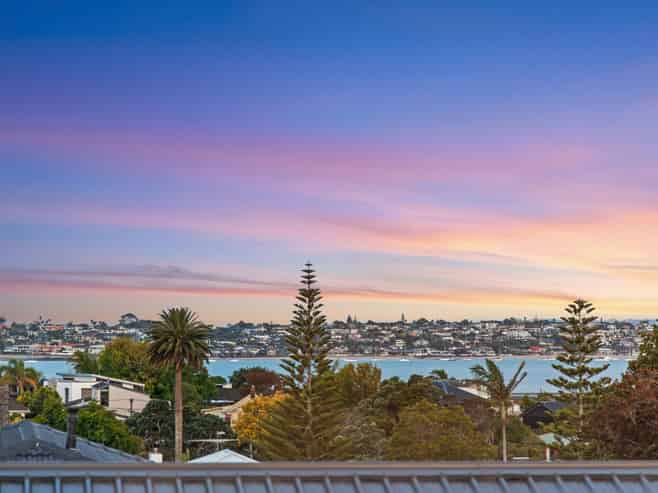 27 Lisburn Avenue, Glendowie