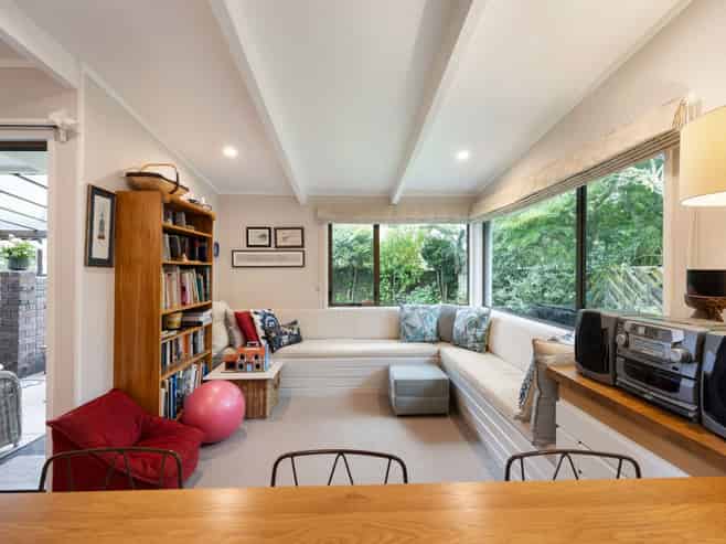 1 Sheriff Place, Riverlea