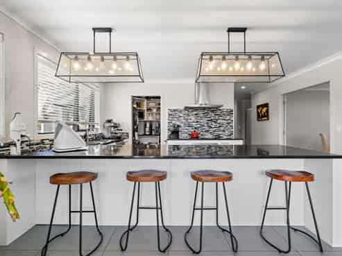 15 Mike Smith Drive, Cambridge