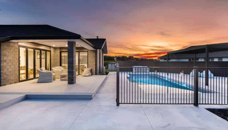 15 Mike Smith Drive, Cambridge