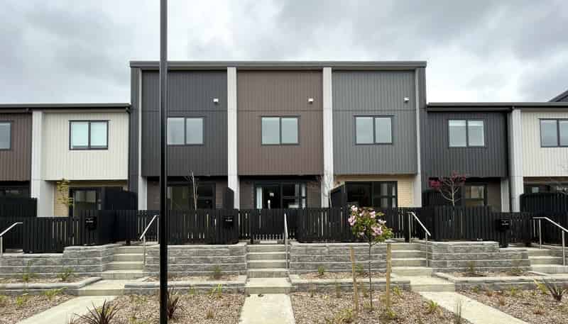 7/476 West Coast Road, Glen Eden