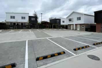 7/476 West Coast Road, Glen Eden