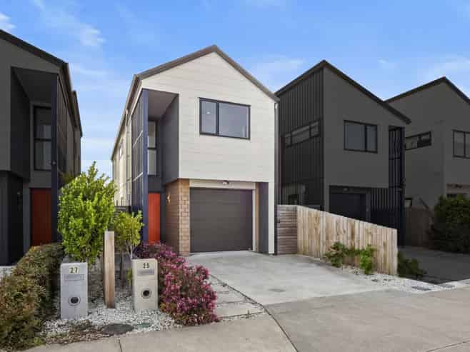 25 John Gray Street, Papakura