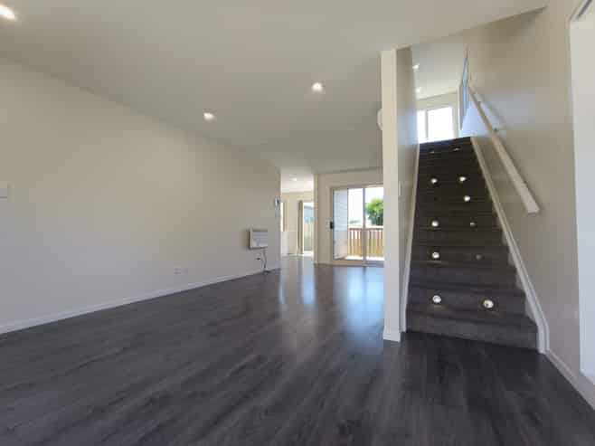 10D Blossom Lane, Manurewa