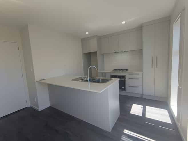 10D Blossom Lane, Manurewa