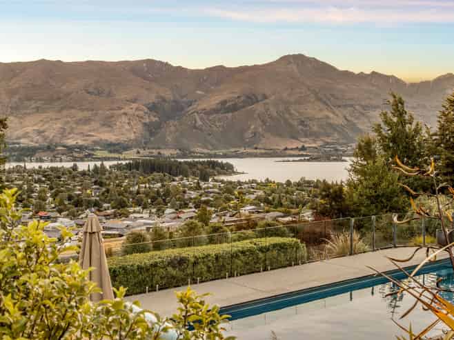 52 Kirimoko Crescent, Wanaka