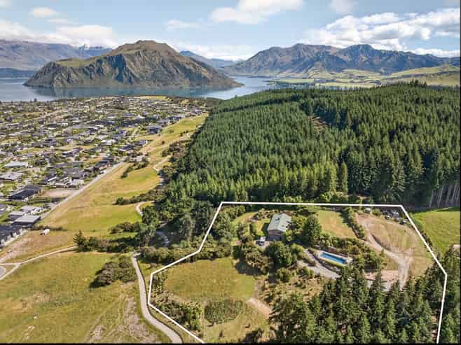 52 Kirimoko Crescent, Wanaka
