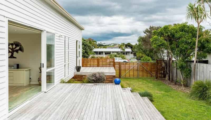 37 Seabreeze Road, Mangawhai Heads