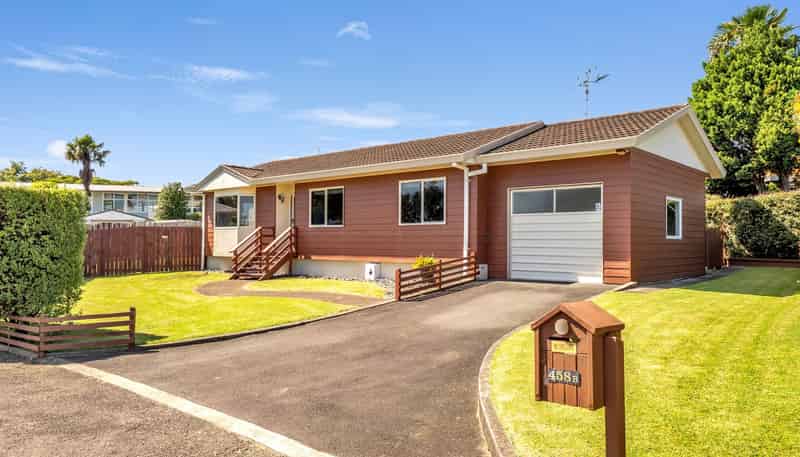 458B Ngatai Road, Bellevue