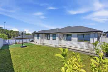 22 Kauri Gum Rise, Swanson