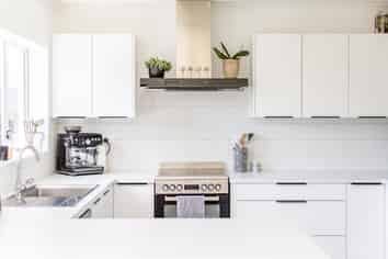 12 Kakaho Drive, Tawhero