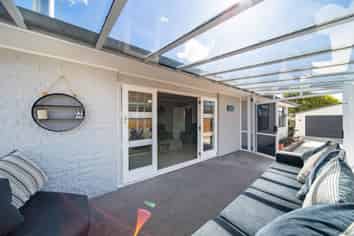 150 Pacific Road, North New Brighton